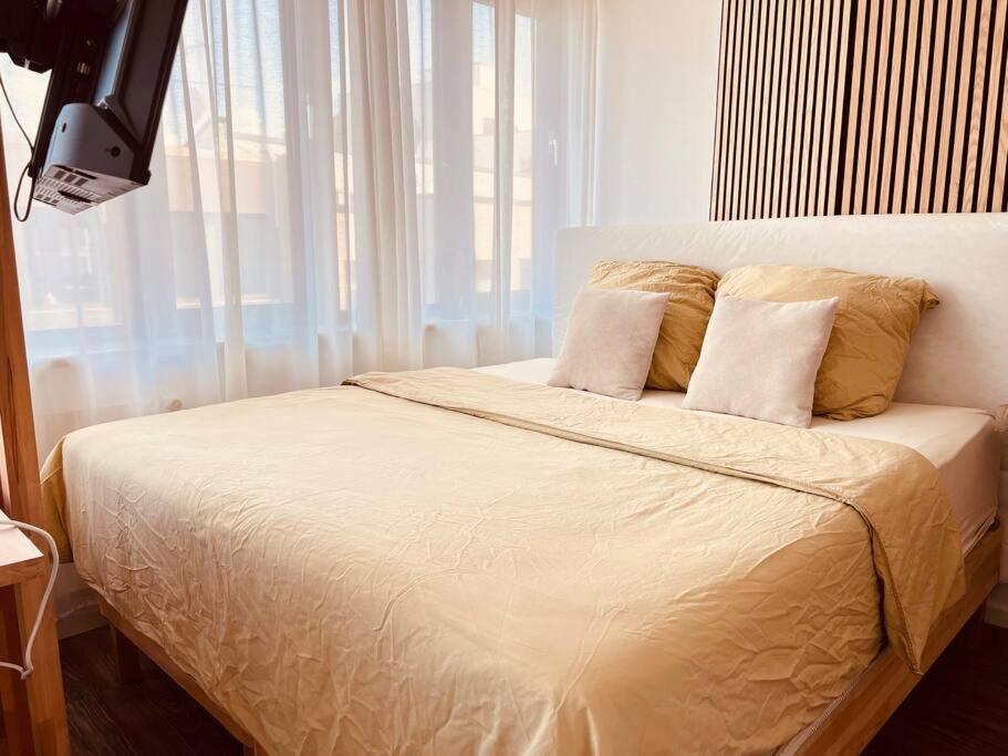 The Room - Direkt In Der Stadt! Bochum Eksteriør billede