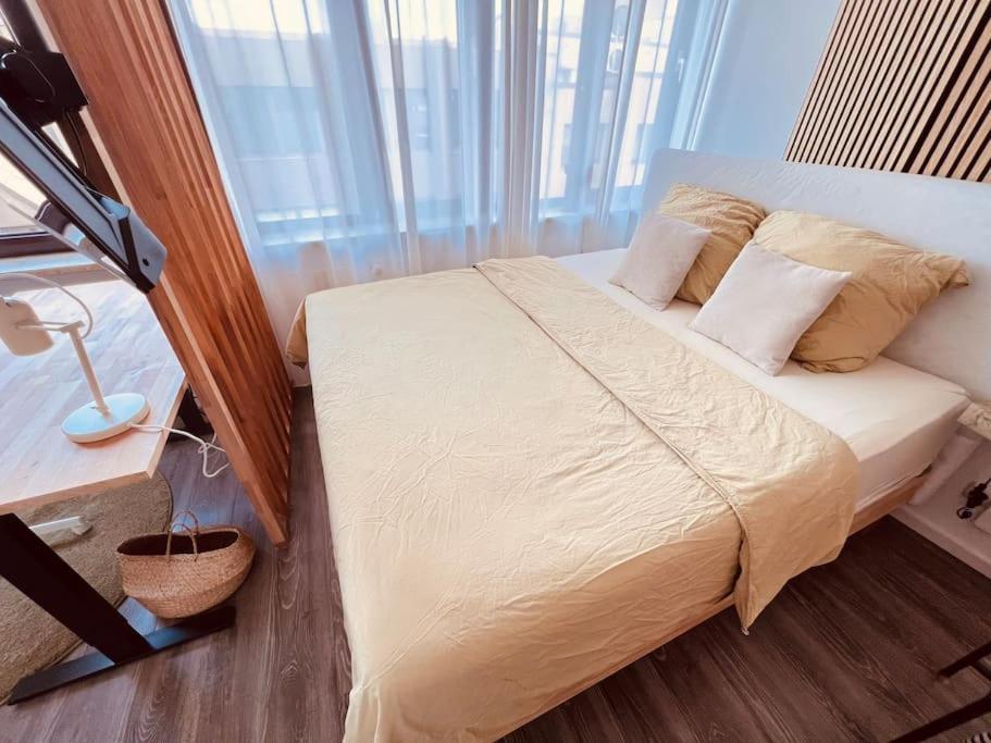 The Room - Direkt In Der Stadt! Bochum Eksteriør billede